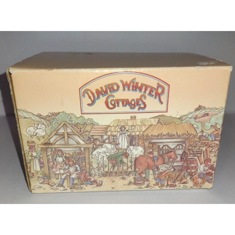 David Winter Cottages Spinners Cottage Hand Made Painted 1984 in Box Flowers